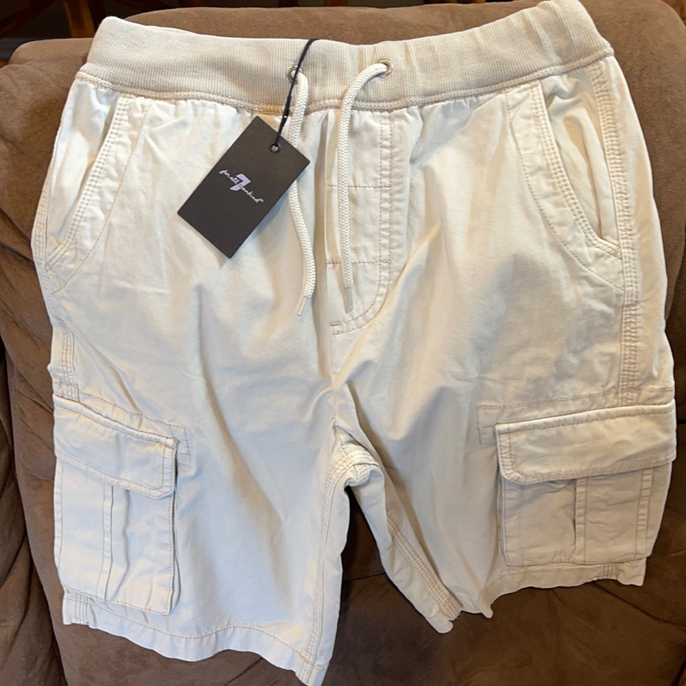 7 for all mankind